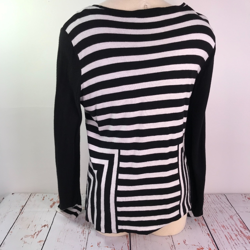 Liz Claiborne Black White Stripe Top 331-3 - Picture 2 of 5